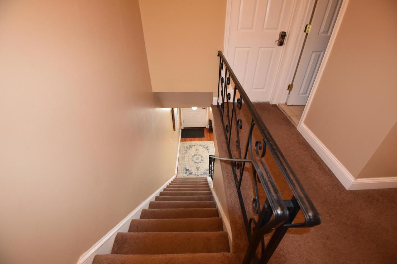 Tuscany 2900 - Classic Italian Style 3br W Parking Near Airport Apartamento *